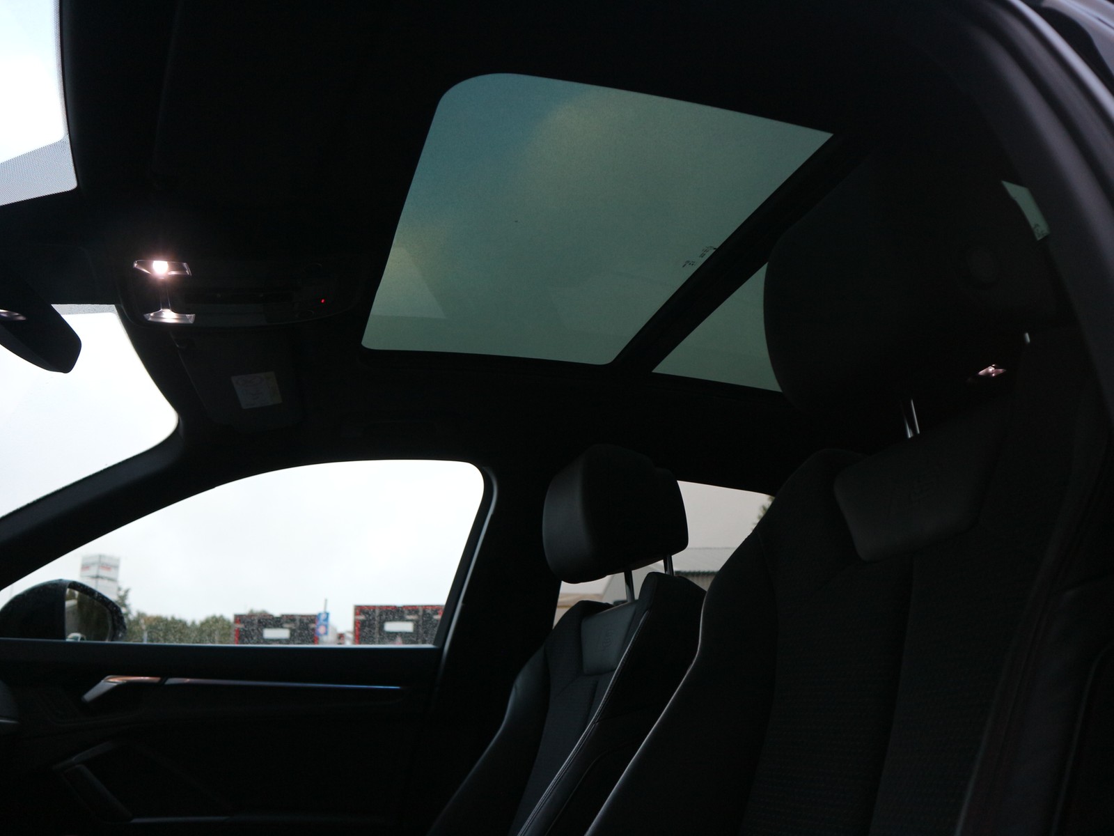 Fahrzeugbild_3 Fahrzeugbild_3