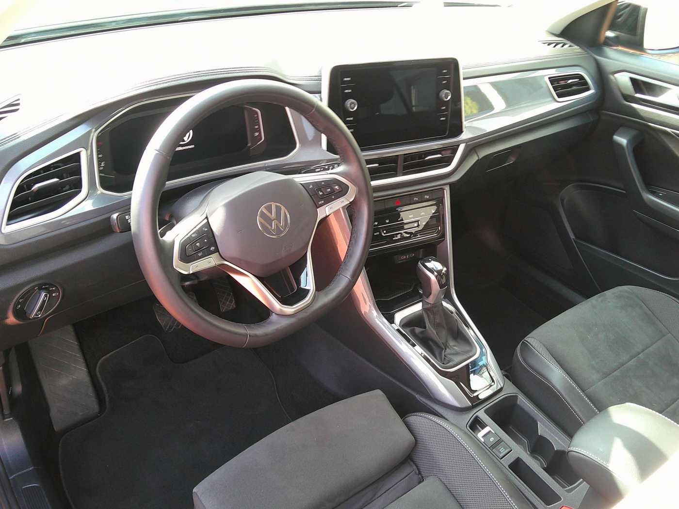 VW - T-Roc 1.5 TSI DSG Style+Navi+ACC+LED+AHK_10