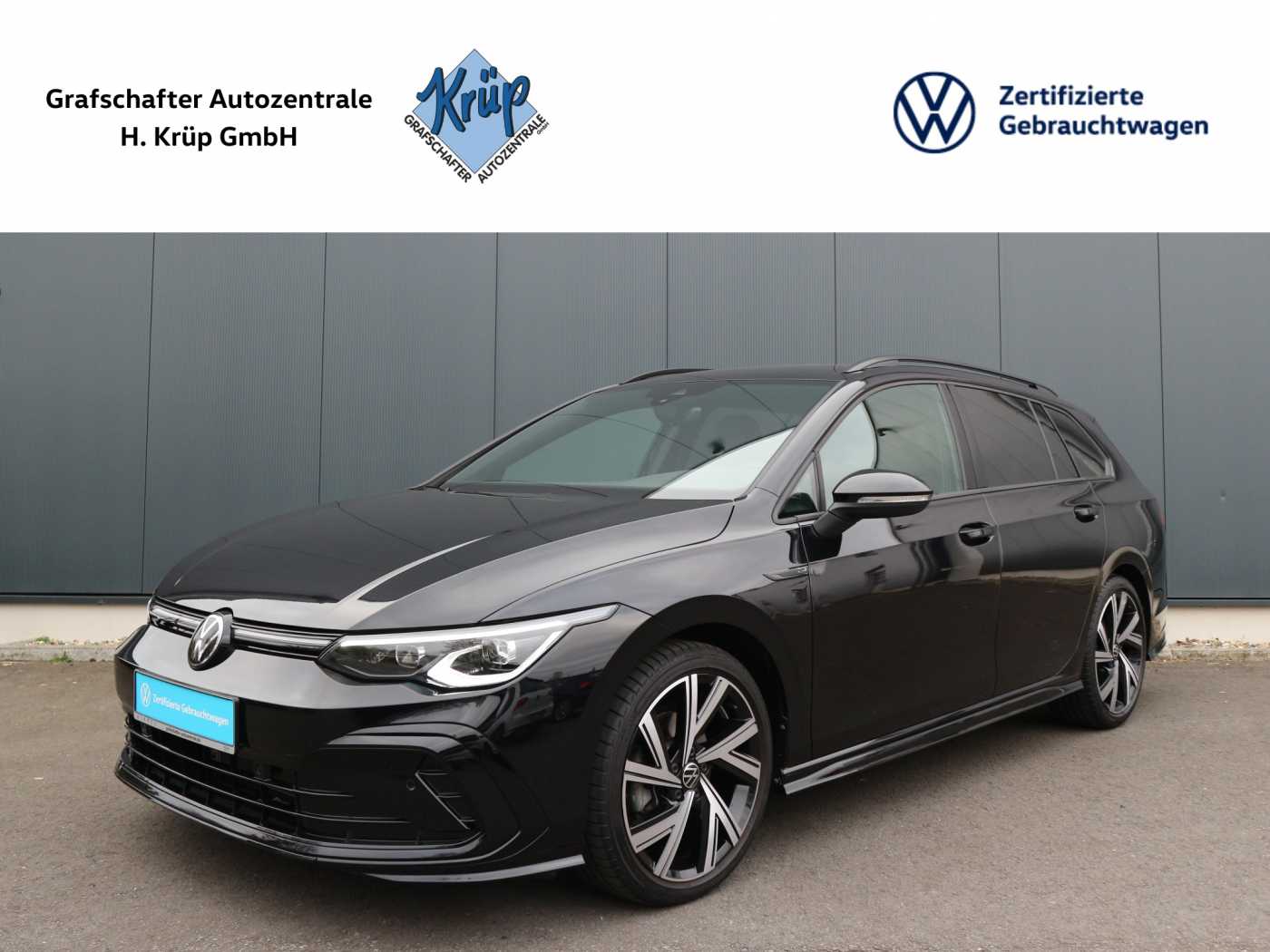 Volkswagen Golf VIII Variant 1.5 eTSI DSG R-Line +AHK+Navi+LED