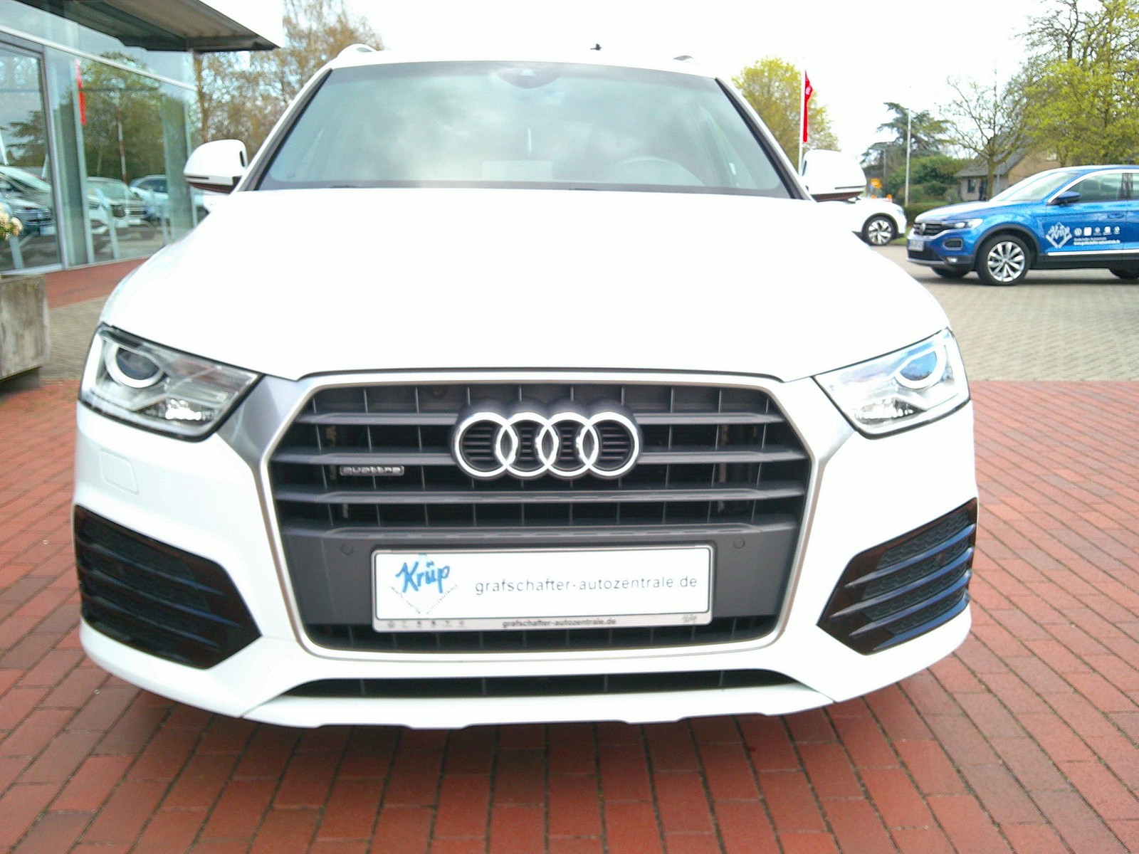 Audi - Q3 2.0 TDI DSG  S-Line quattro SiHz+PDC+NAVI+AHK_19