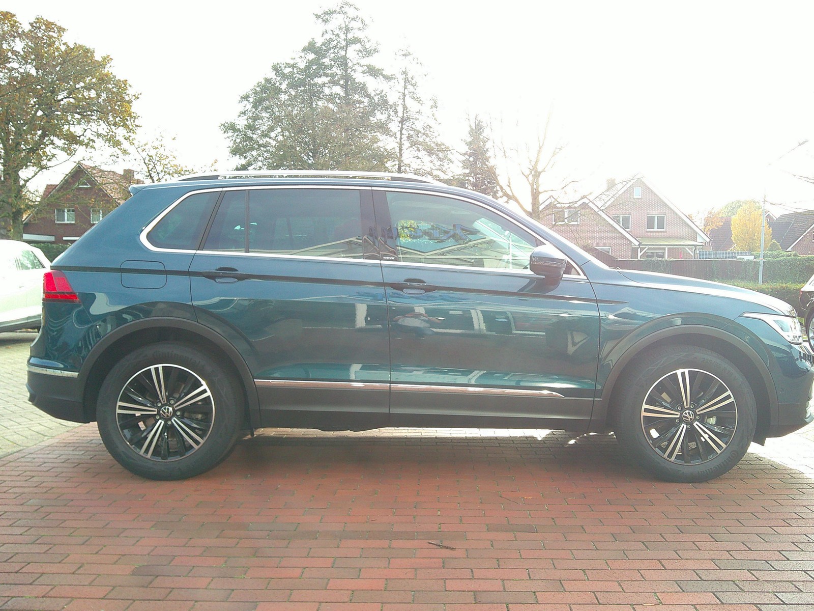 VW - Tiguan 2,0 TDI Move LED Navi Kamera_14