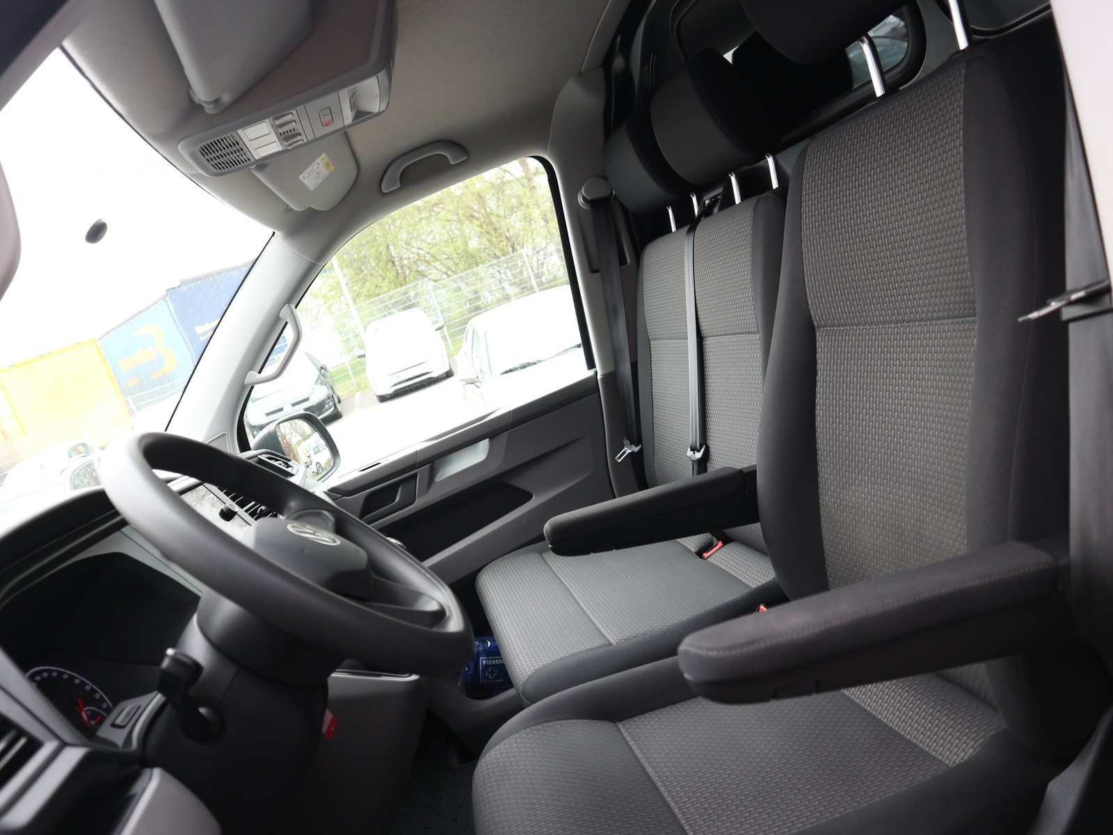 VW - T6.1 Transporter Kasten Lang 110KW /AHK/NAVI/APP/PDC_23