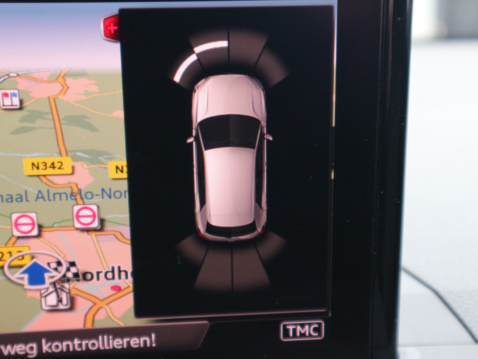 Audi - Q2 30 TFSI Sport /LED/AHK/el.Klappe/Navi_9