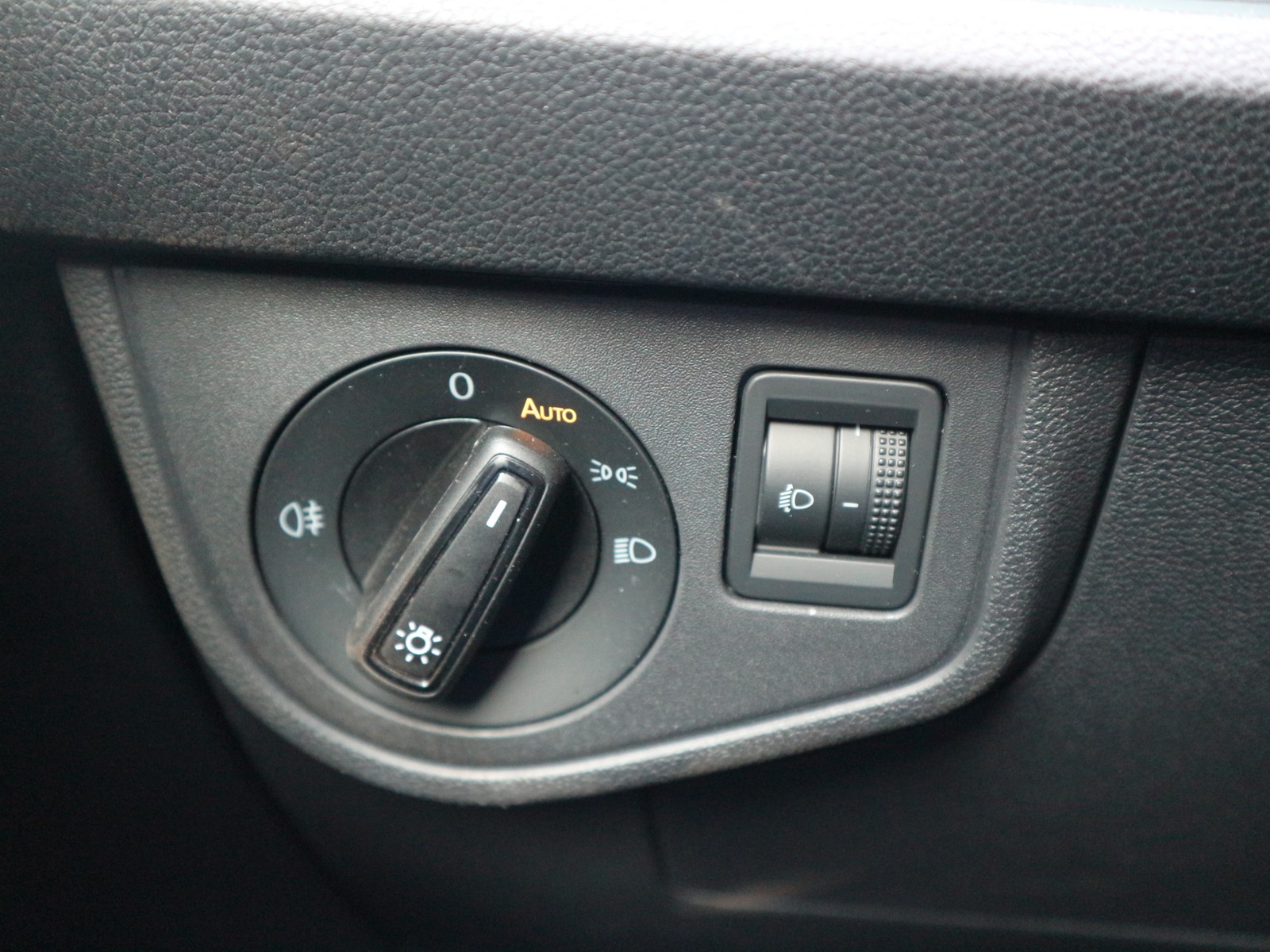 VW - Taigo 1,0 TSI Energy +AHK+NAVI+LED+KAMERA_13