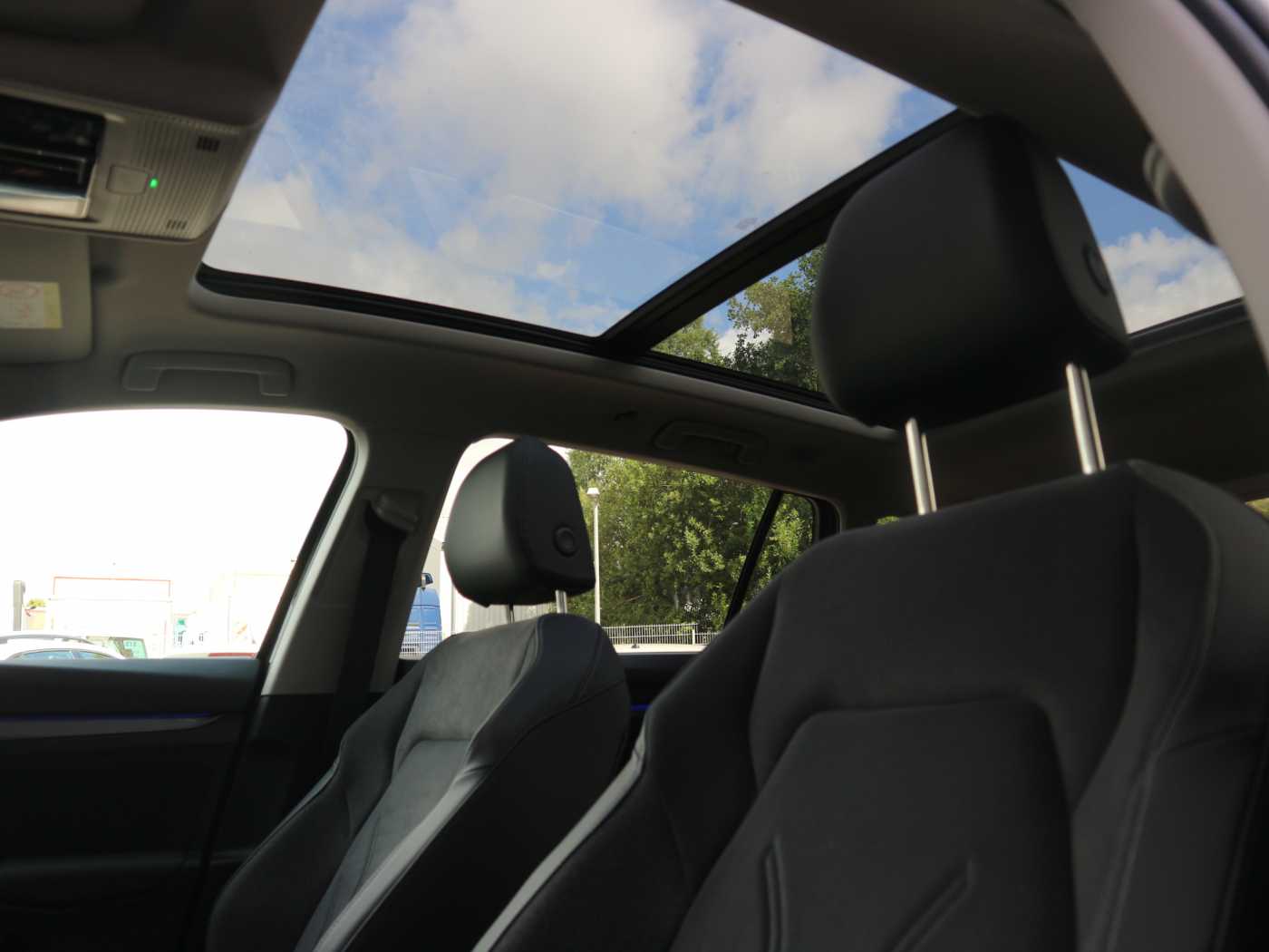 Fahrzeugbild_3 Fahrzeugbild_3