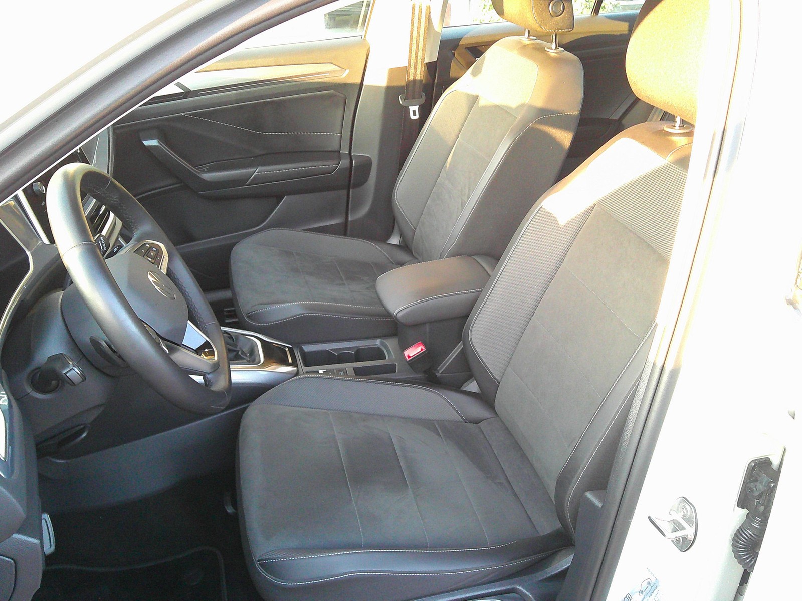 VW - T-Roc 1,5 TSI Style DSG, Kamera, keyless_2