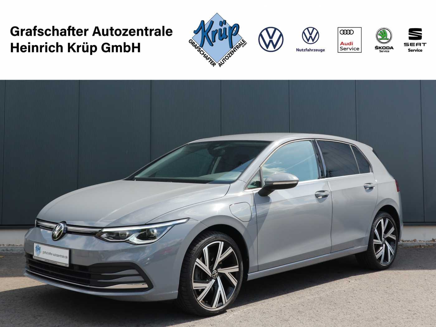 Volkswagen Golf VIII 1.4 eHybrid DSG Style+Memory+