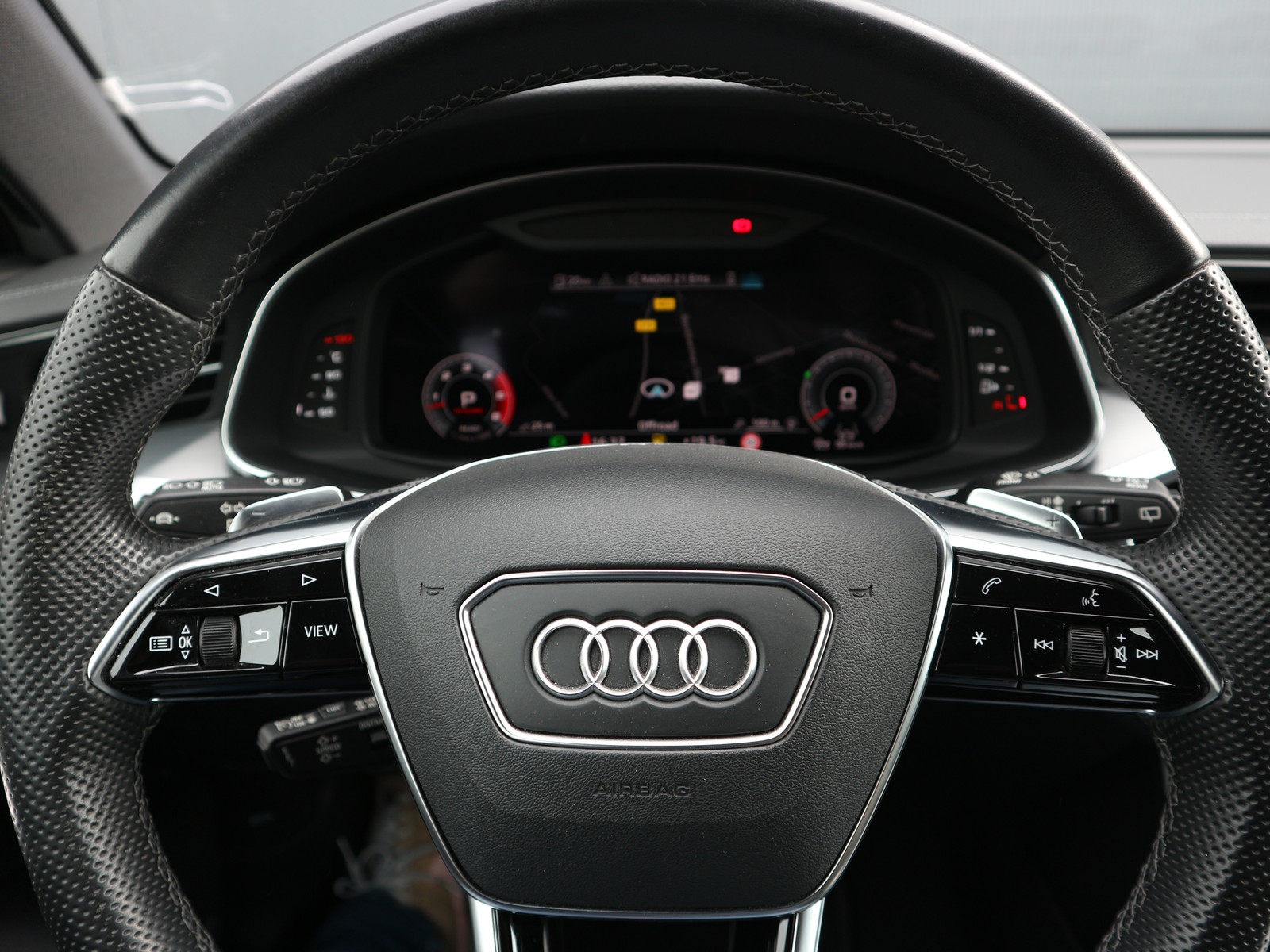 Audi - S6 Avant 3.0 TDI Q +HDMATRIX+B&O+STDHZ+360°KAM_3