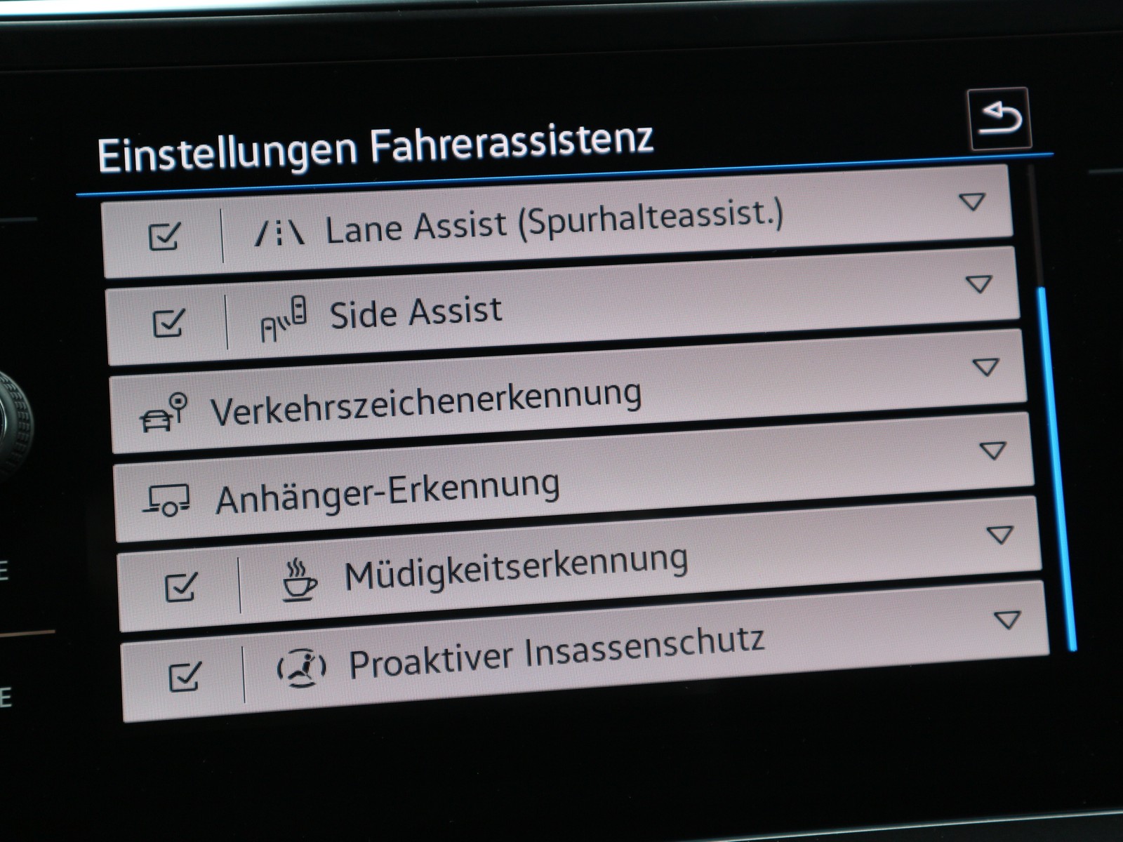 Fahrzeugbild_13