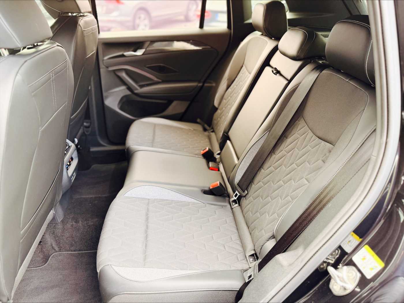 Fahrzeugbild_7 Fahrzeugbild_7