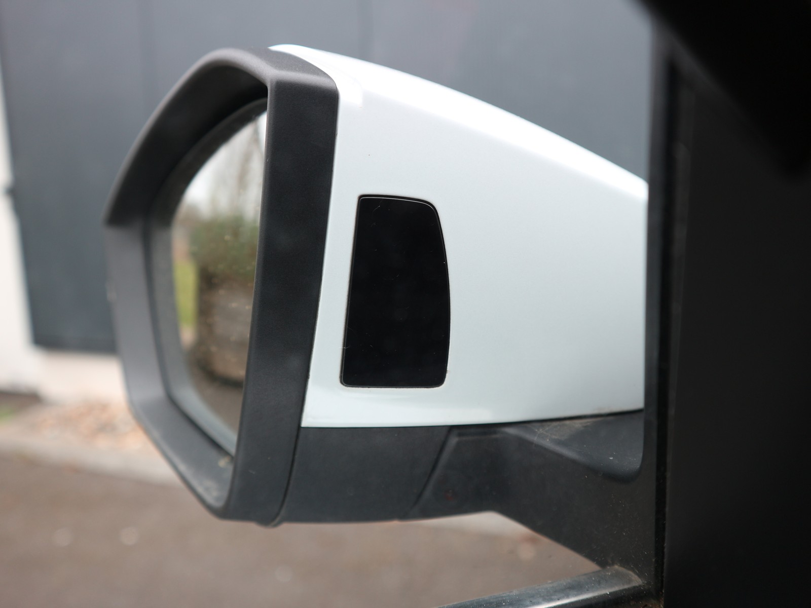 Skoda - Superb Combi 2.0 TDI DSG Premium Edition /AHK/LEDER/MASSAGE_24