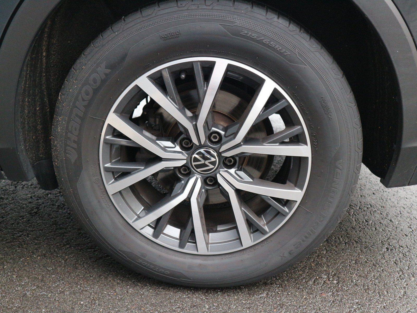 VW - Tiguan 2,0 TDI Life LED Navi AHK_19