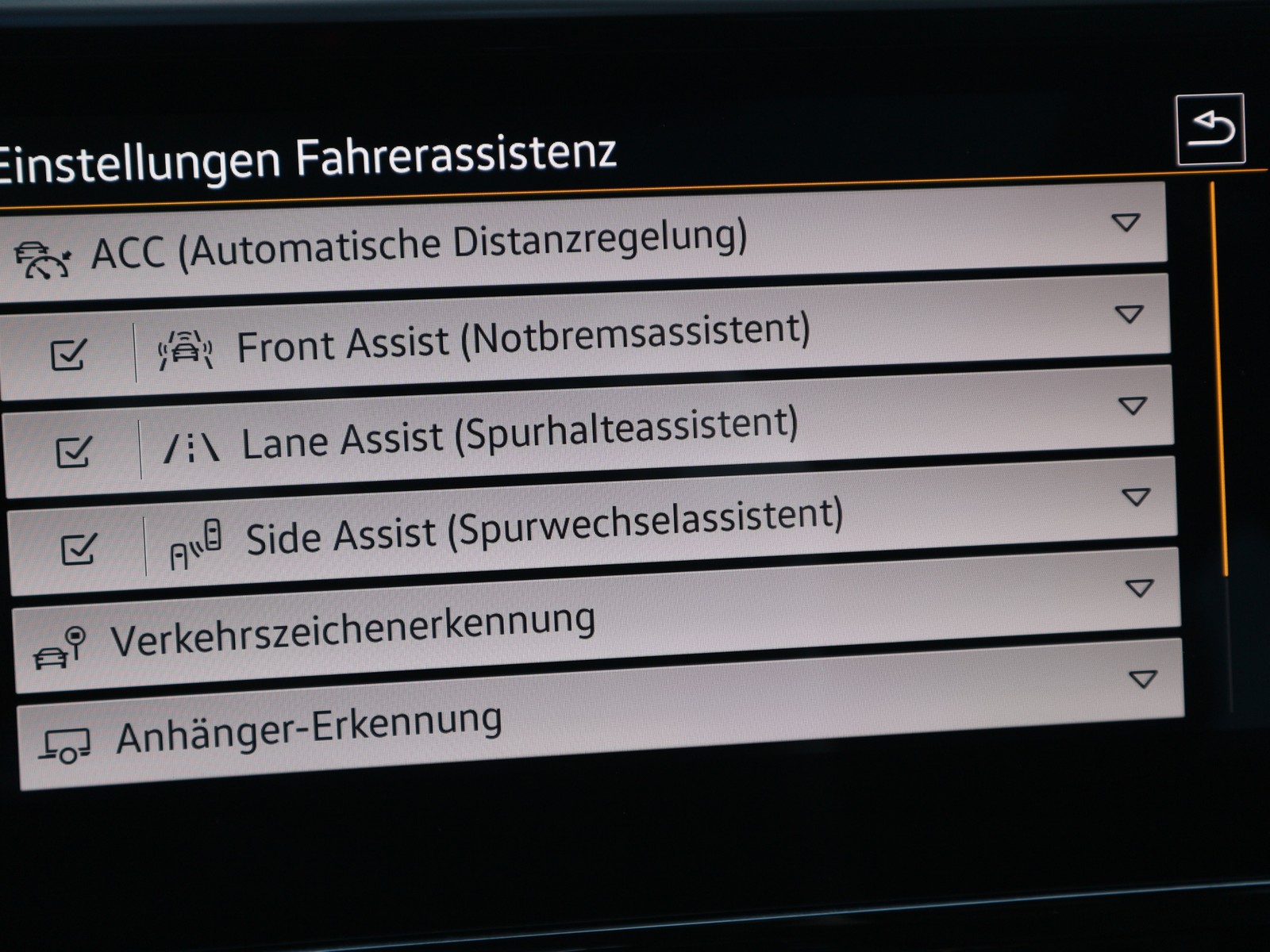 Fahrzeugbild_13