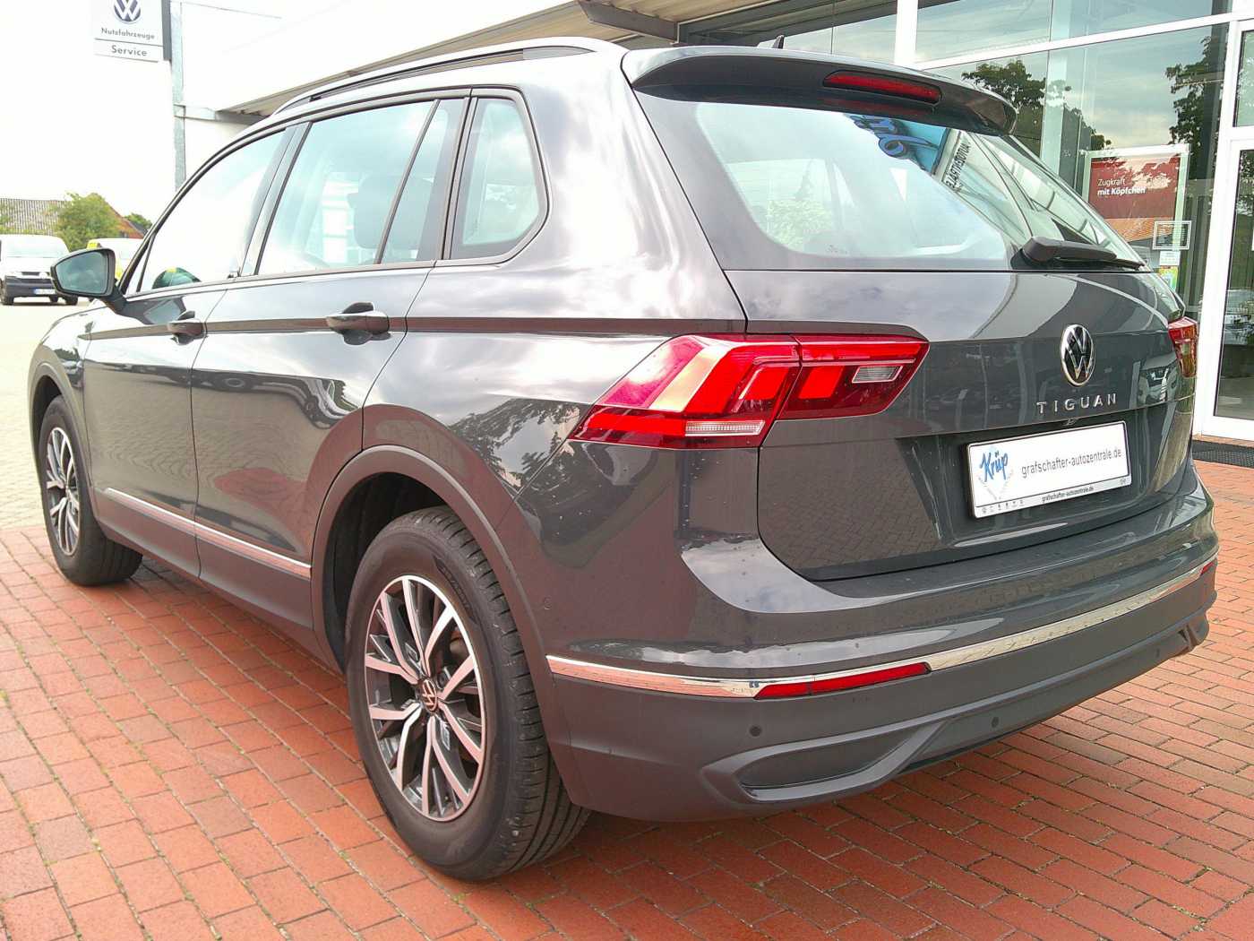 VW - Tiguan 2.0TDI DSG+Kamera+ACC+LED_3