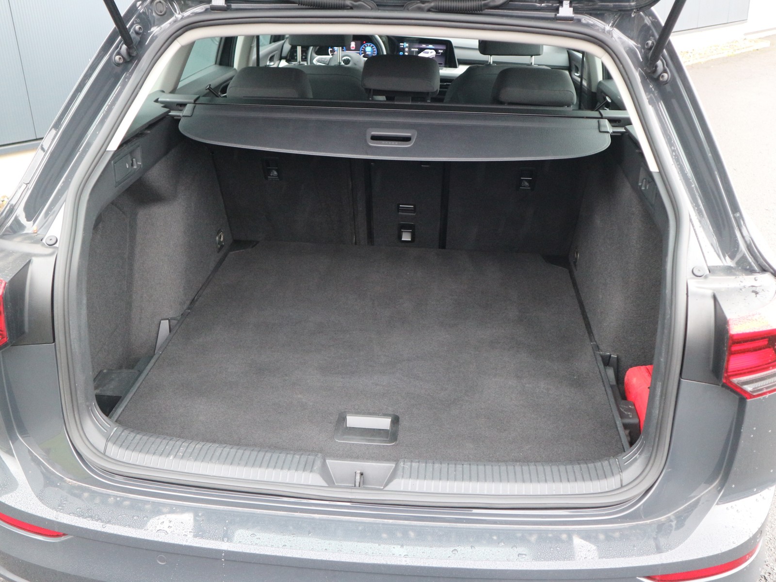 VW - Golf Variant 2,0 l TDI Life LED Navi Kamera_18