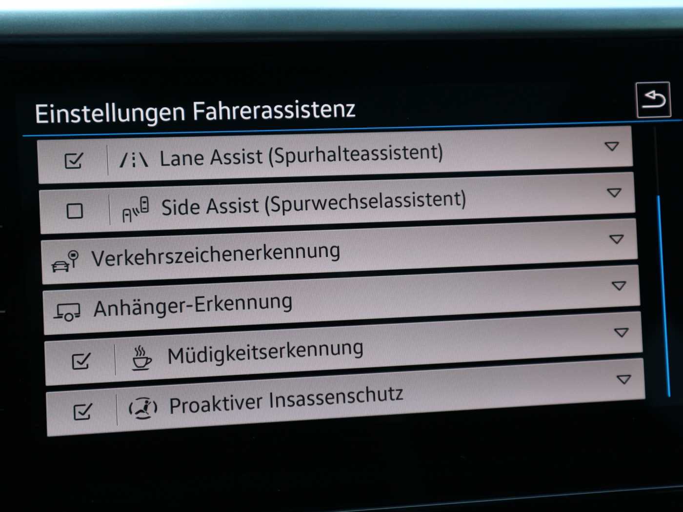 Fahrzeugbild_9 Fahrzeugbild_9