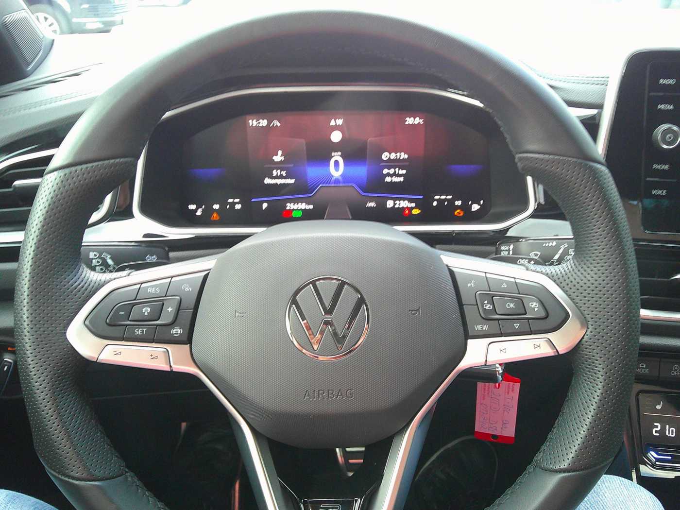 VW - T-Roc 2.0 TDI DSG R-Line+Kamera+ACC+LED+AHK_12