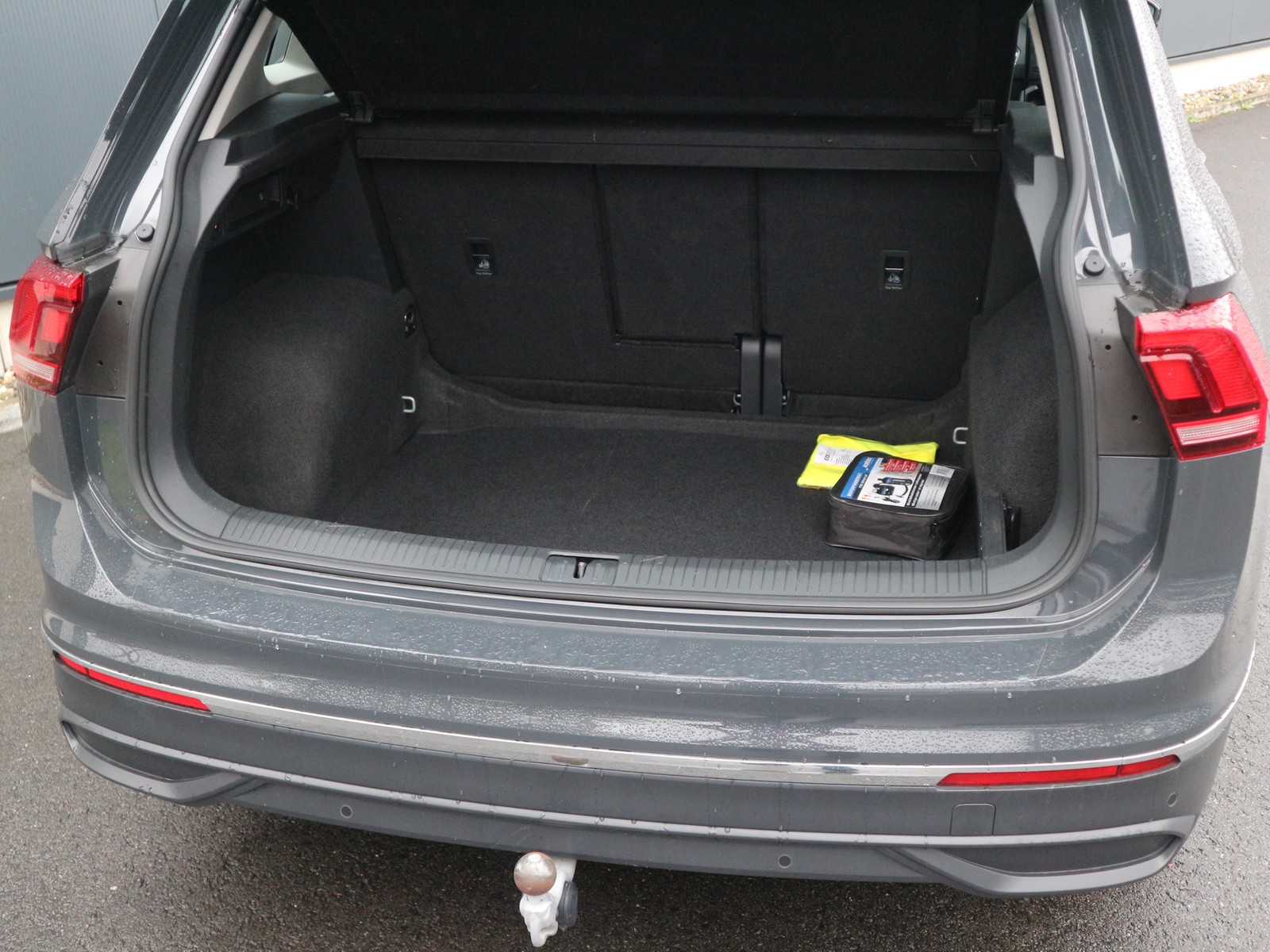 VW - Tiguan 2,0 TDI Life LED Navi AHK_18