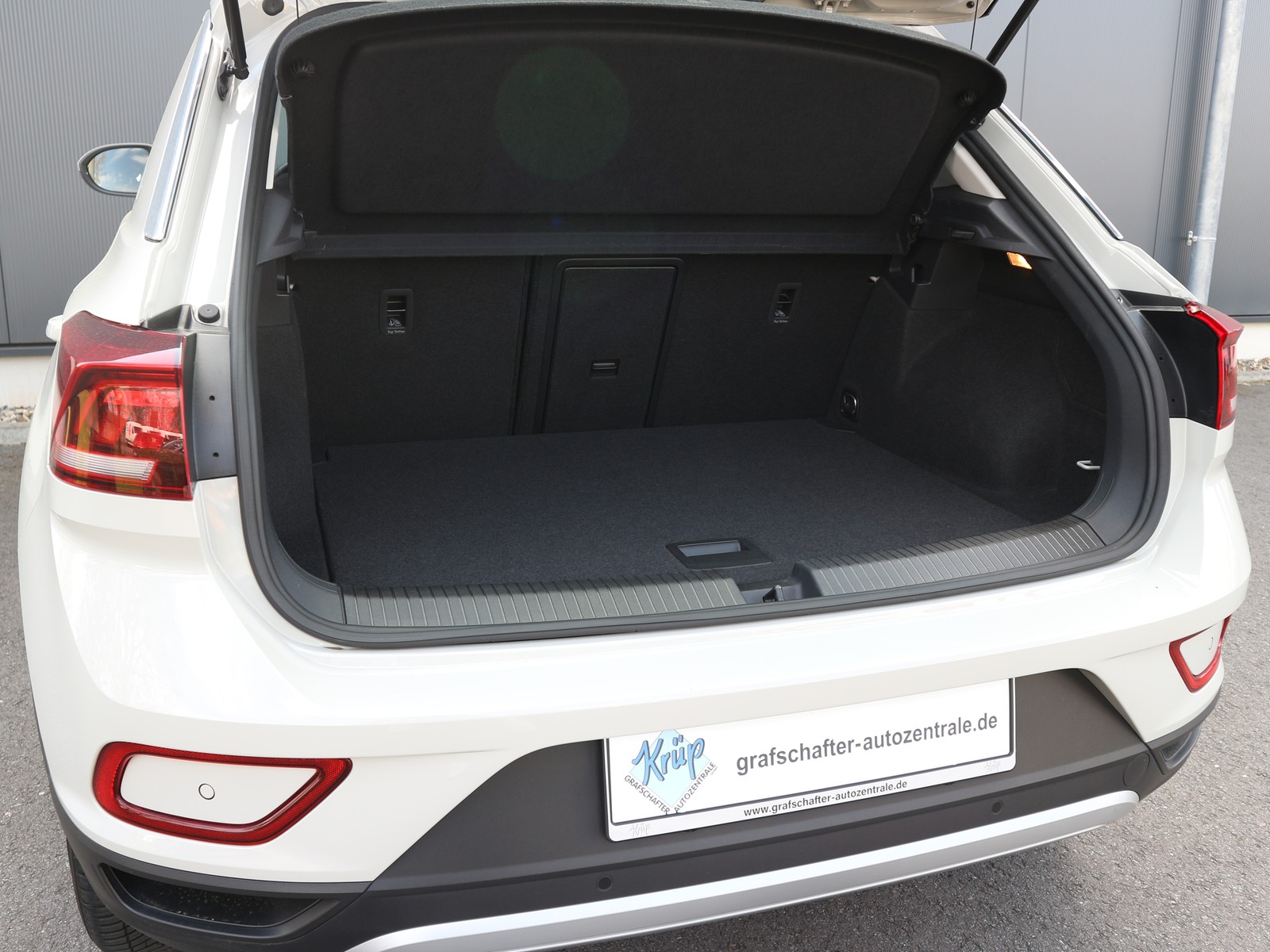 VW - T-Roc 1.0 TSI Life AHK/LED/Sitzheizung/APP_20