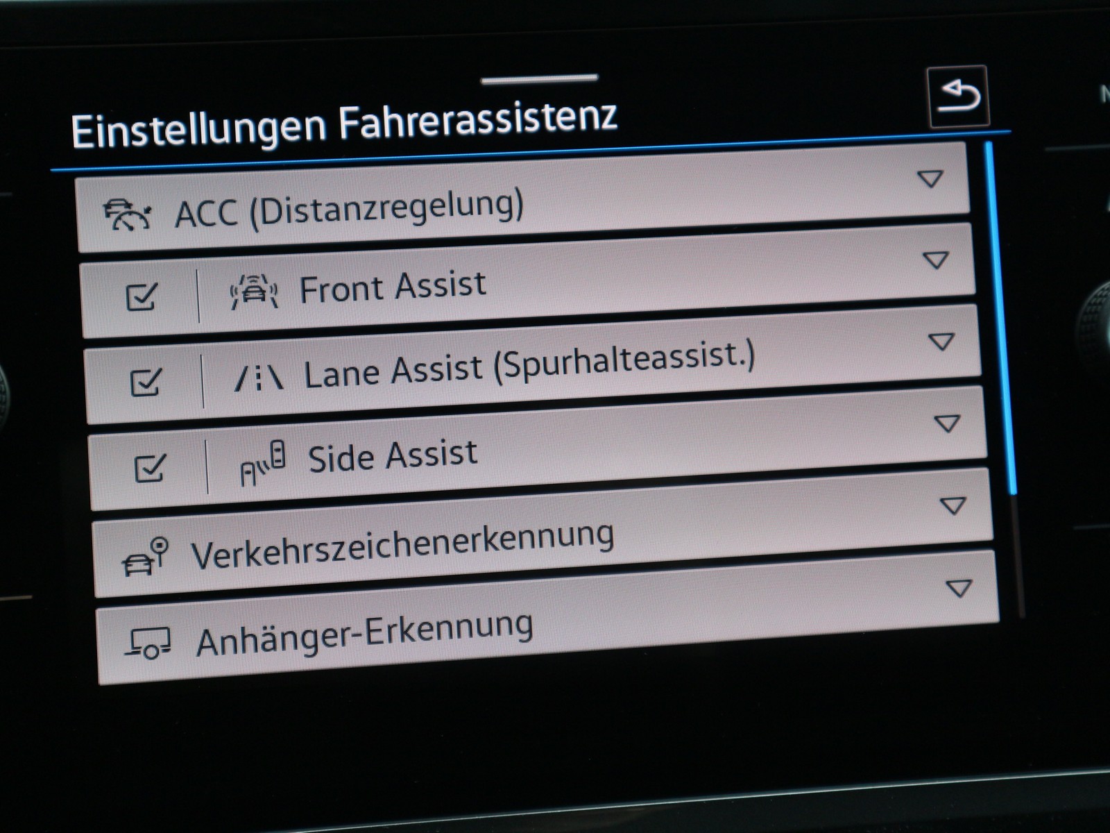 Fahrzeugbild_11