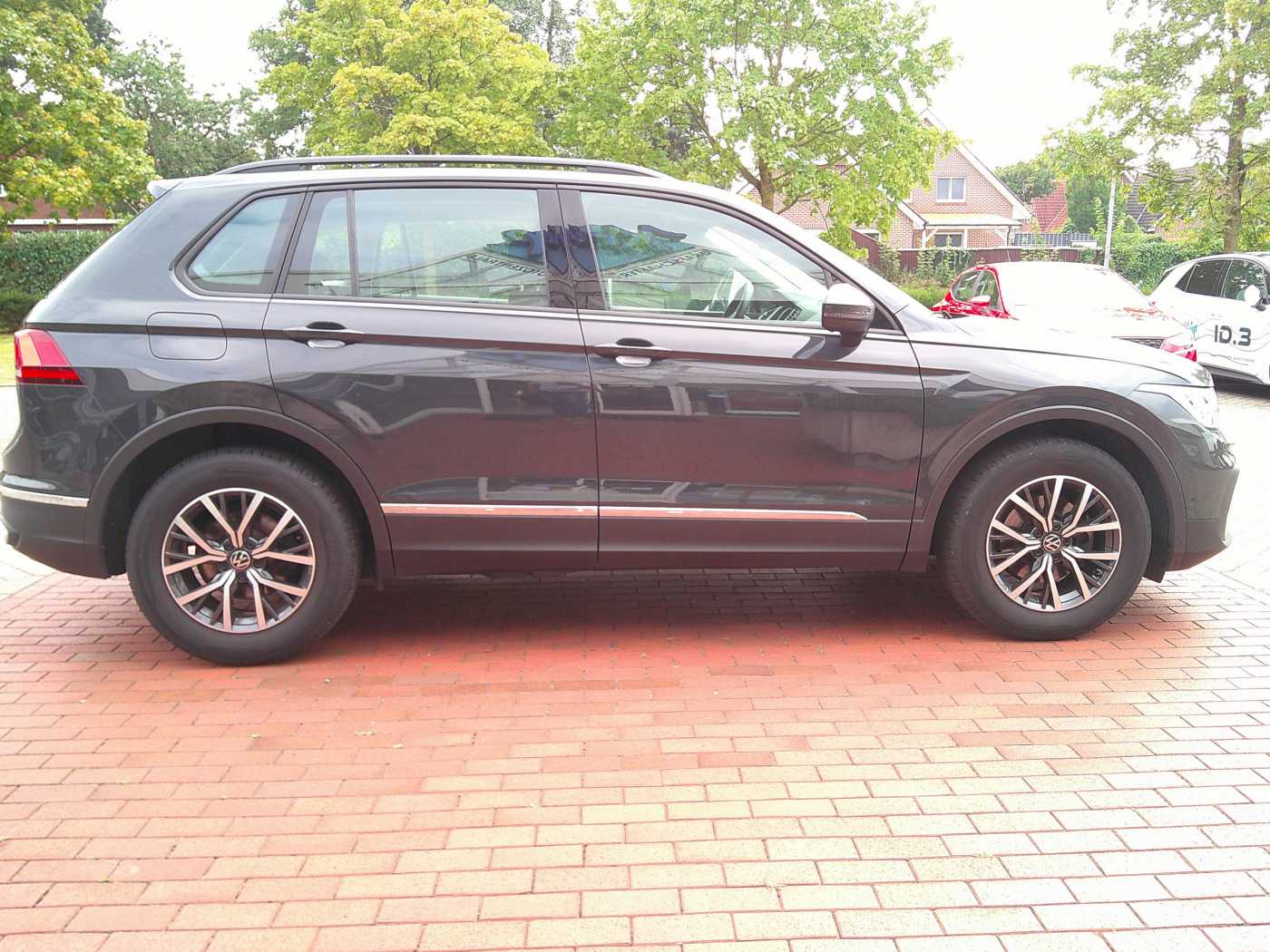VW - Tiguan 2.0TDI DSG+Kamera+ACC+LED_6