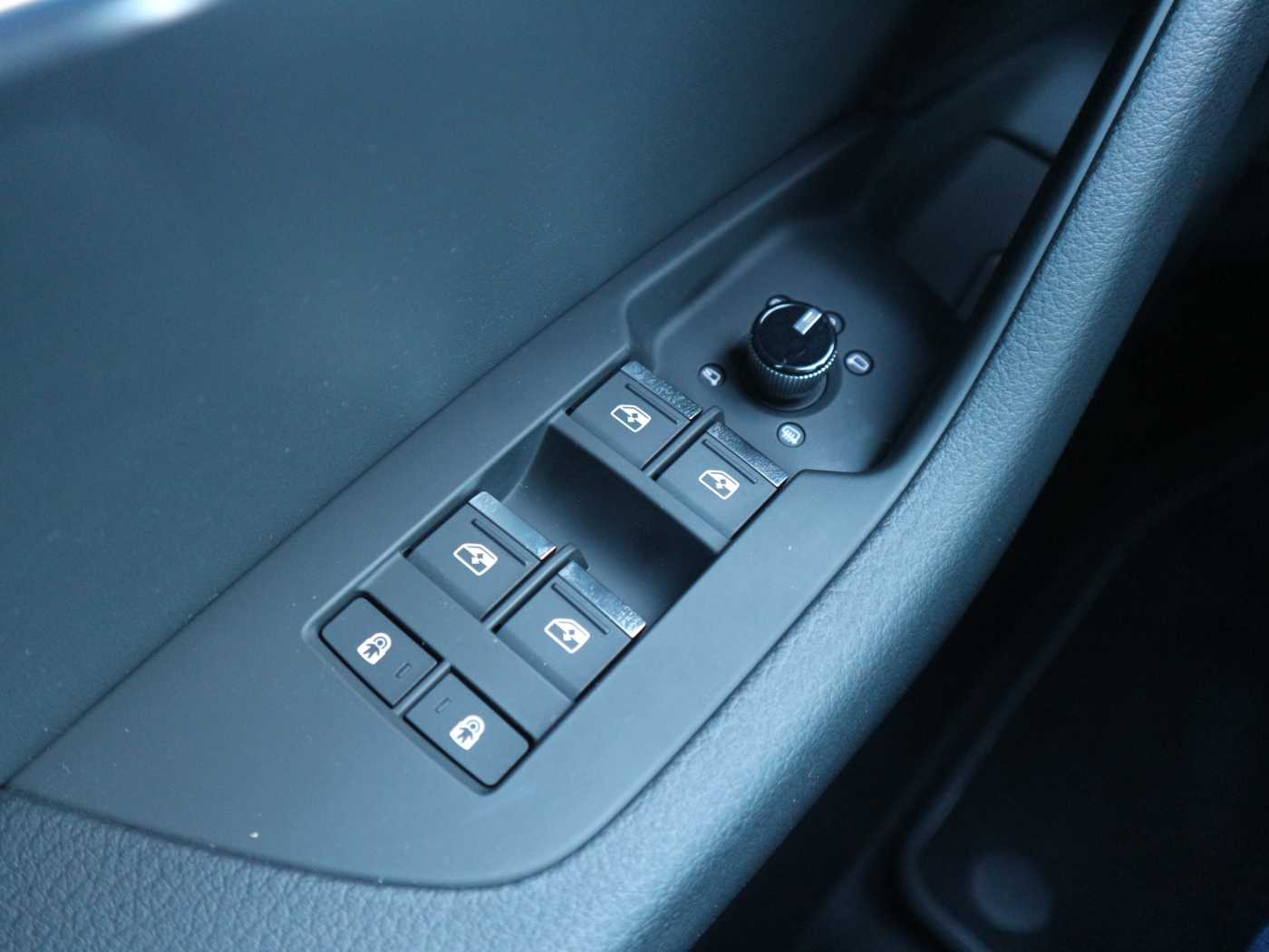 Fahrzeugbild_13 Fahrzeugbild_13