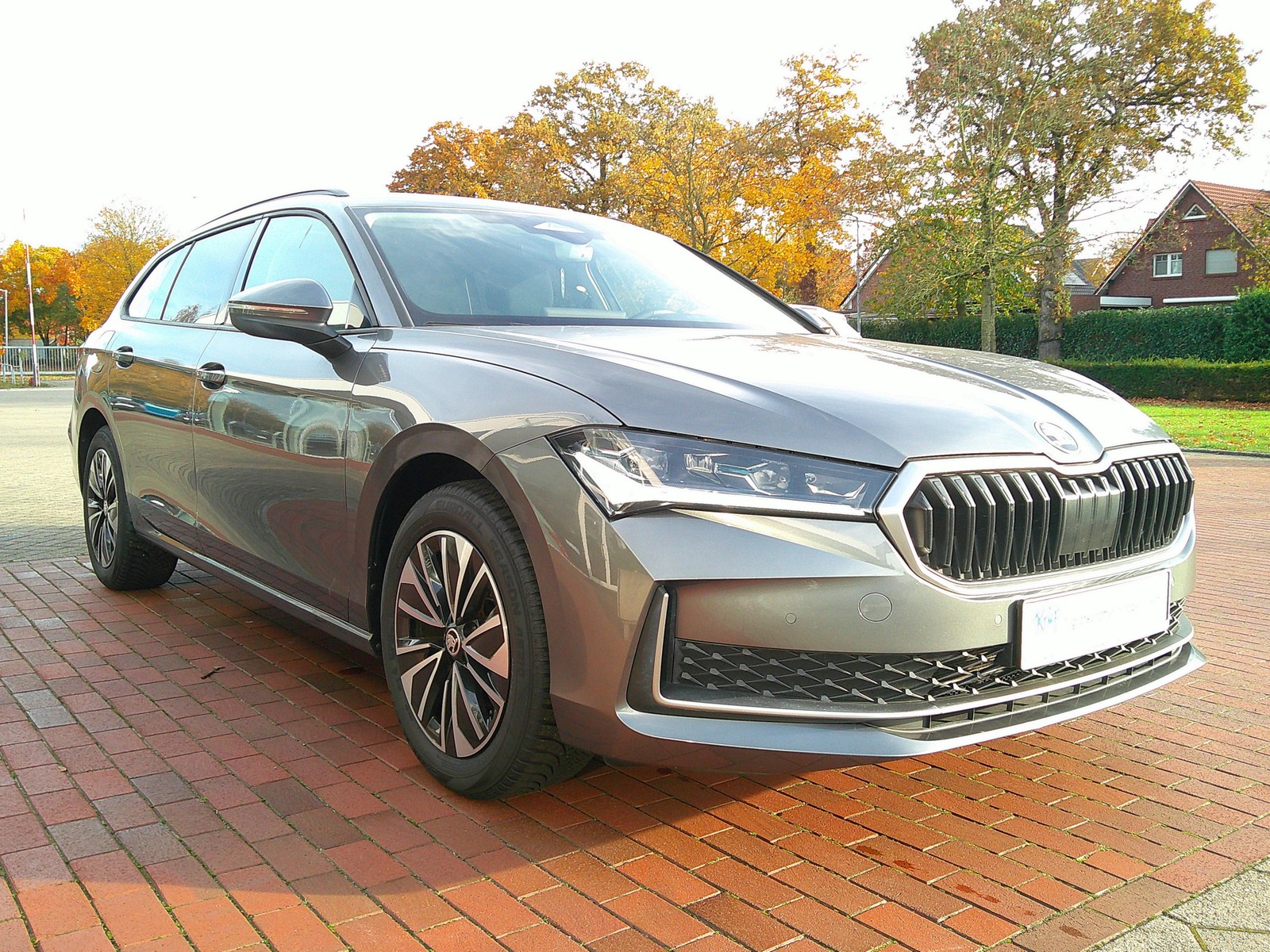 Skoda - Superb Combi 1,5 TSI Selection Matrix Navi VC_16