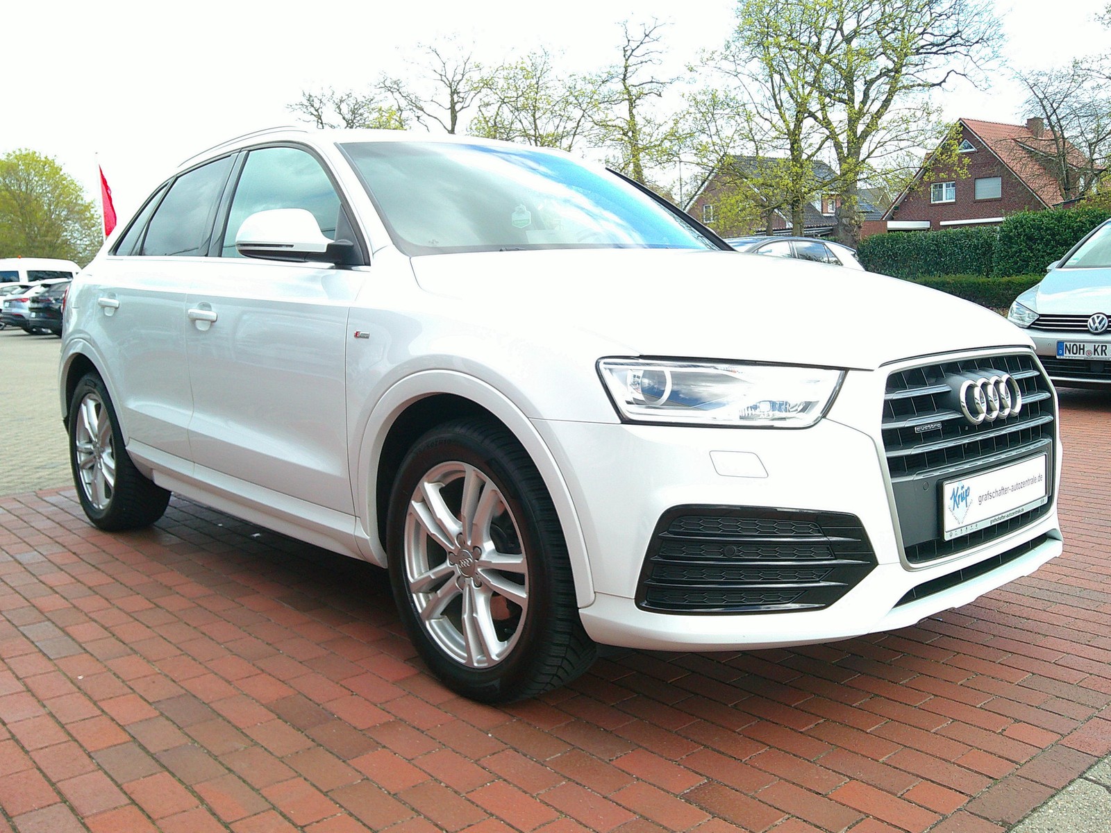 Audi - Q3 2.0 TDI DSG  S-Line quattro SiHz+PDC+NAVI+AHK_18