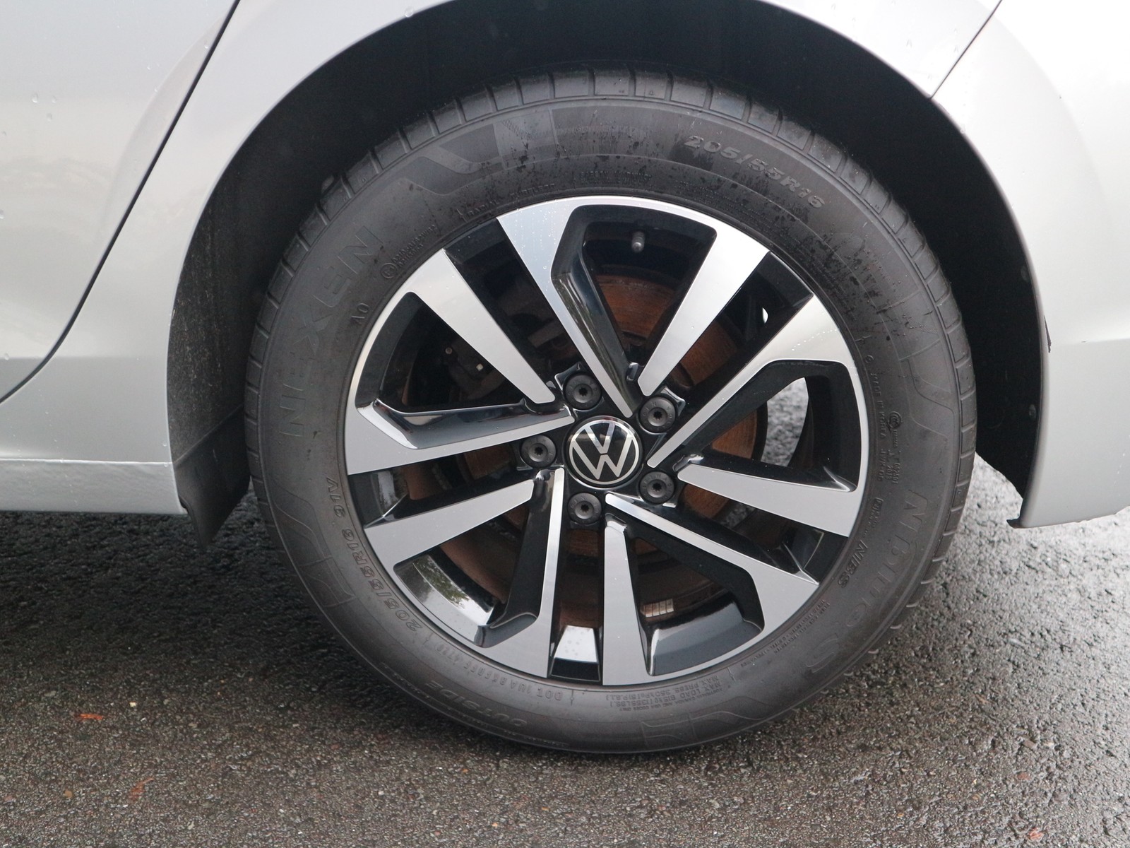 VW - Golf VIII 1,0 eTSI United LED Navi Lane Assist_19