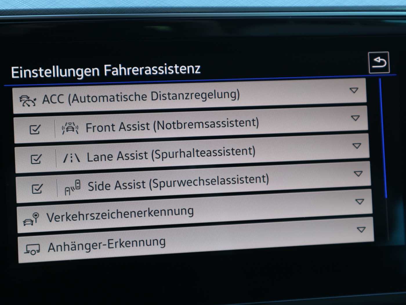 Fahrzeugbild_11