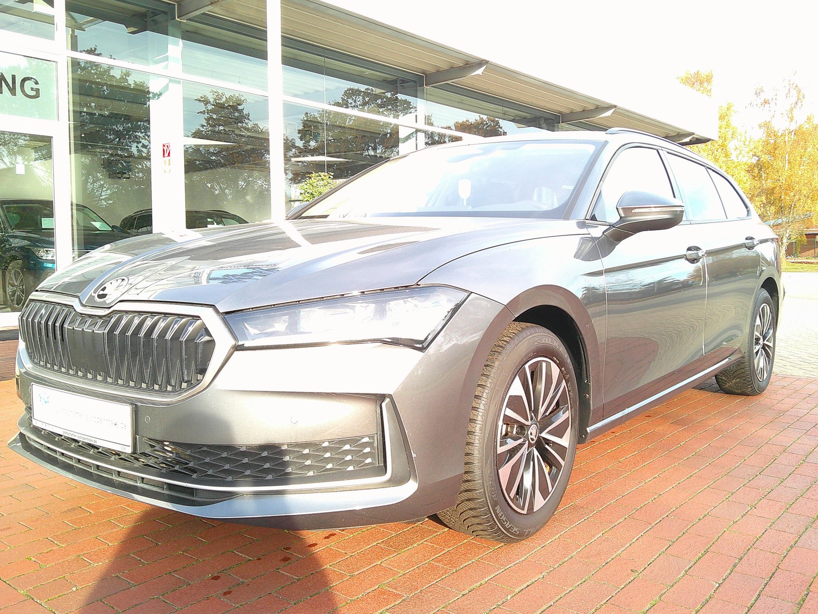 Skoda - Superb Combi 1,5 TSI Selection Matrix Navi VC_11