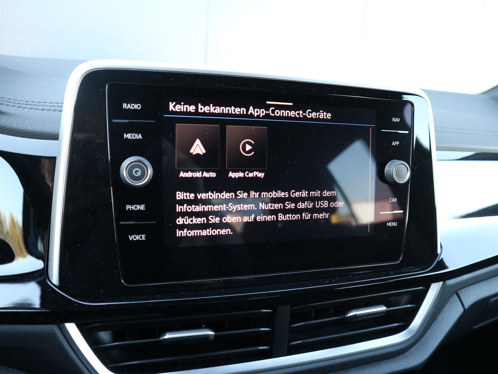 VW - T-Roc 1.5 TSI DSG R-Line NAVI+LED+ACC+KAMERA+AHK_8