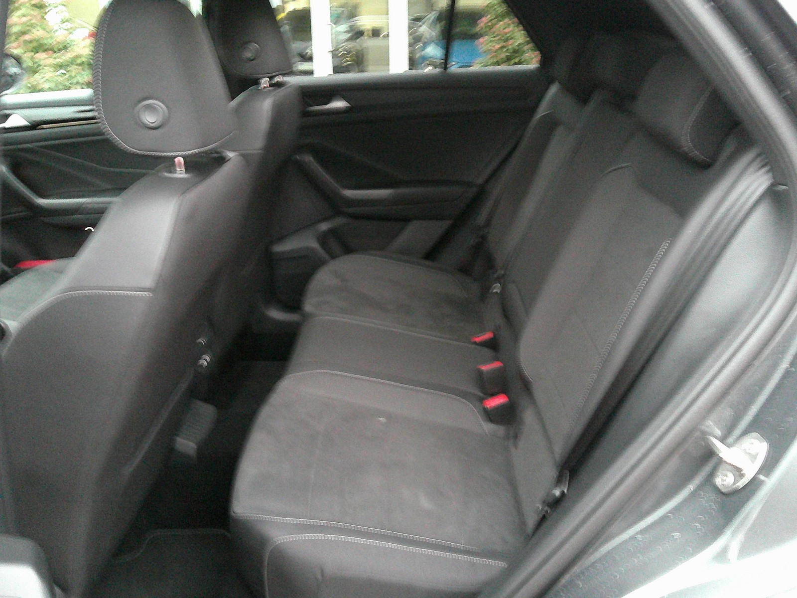 VW - T-Roc 1.5 TSI DSG R-Line KAMERA+ACC+NAVI+LED+AHK_8