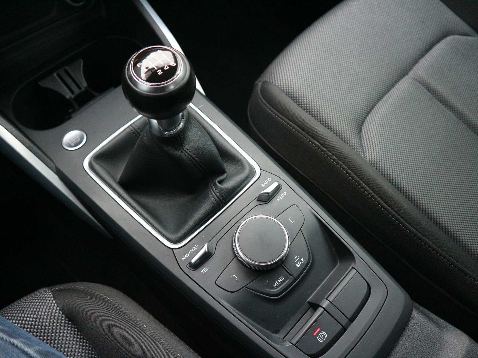 Audi - Q2 30 TFSI Sport /LED/AHK/el.Klappe/Navi_11