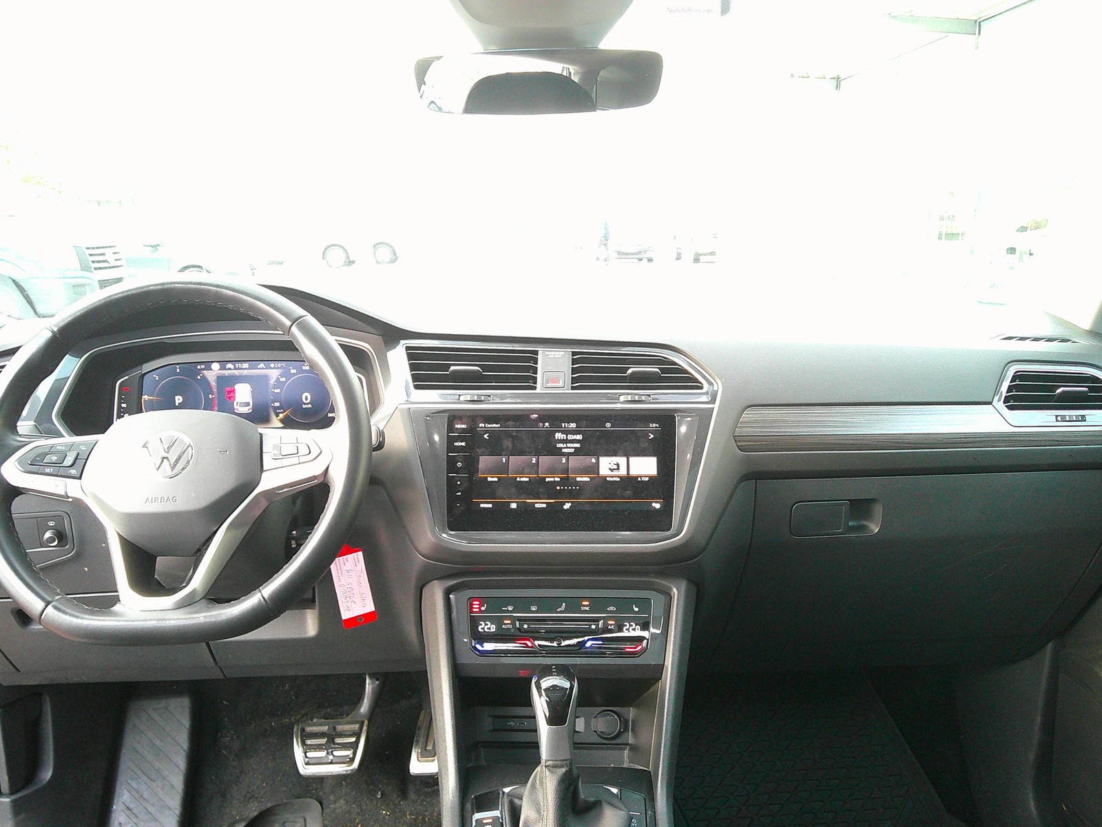 VW - Tiguan Allspace 2,0 l TDI DSG+Kamera+Panorama_7