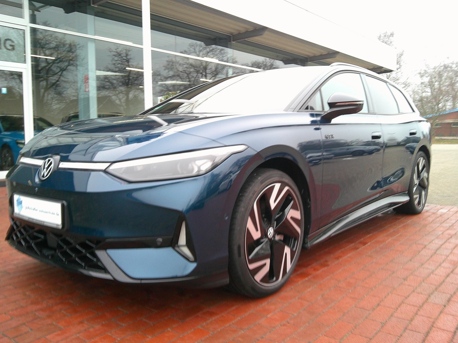 VW - ID.7 Tourer Allrad GTX 250 KW el.-Klappe+Kamera_11