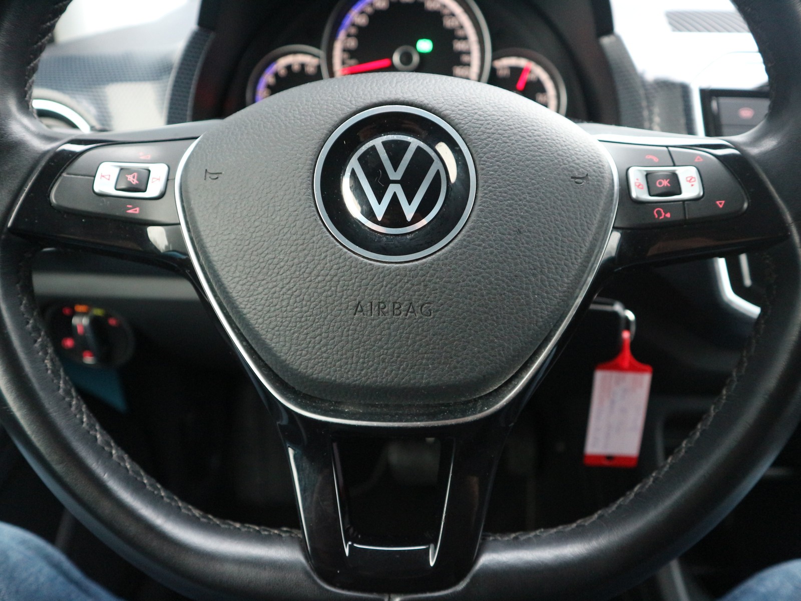 VW - up! e-up! Kamera_17