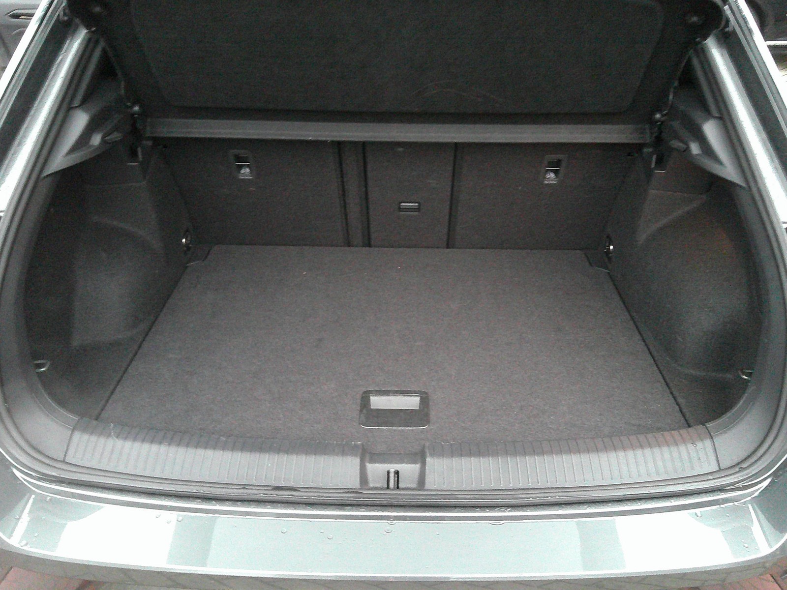 VW - T-Roc 1.5 TSI DSG R-Line KAMERA+ACC+NAVI+LED+AHK_9