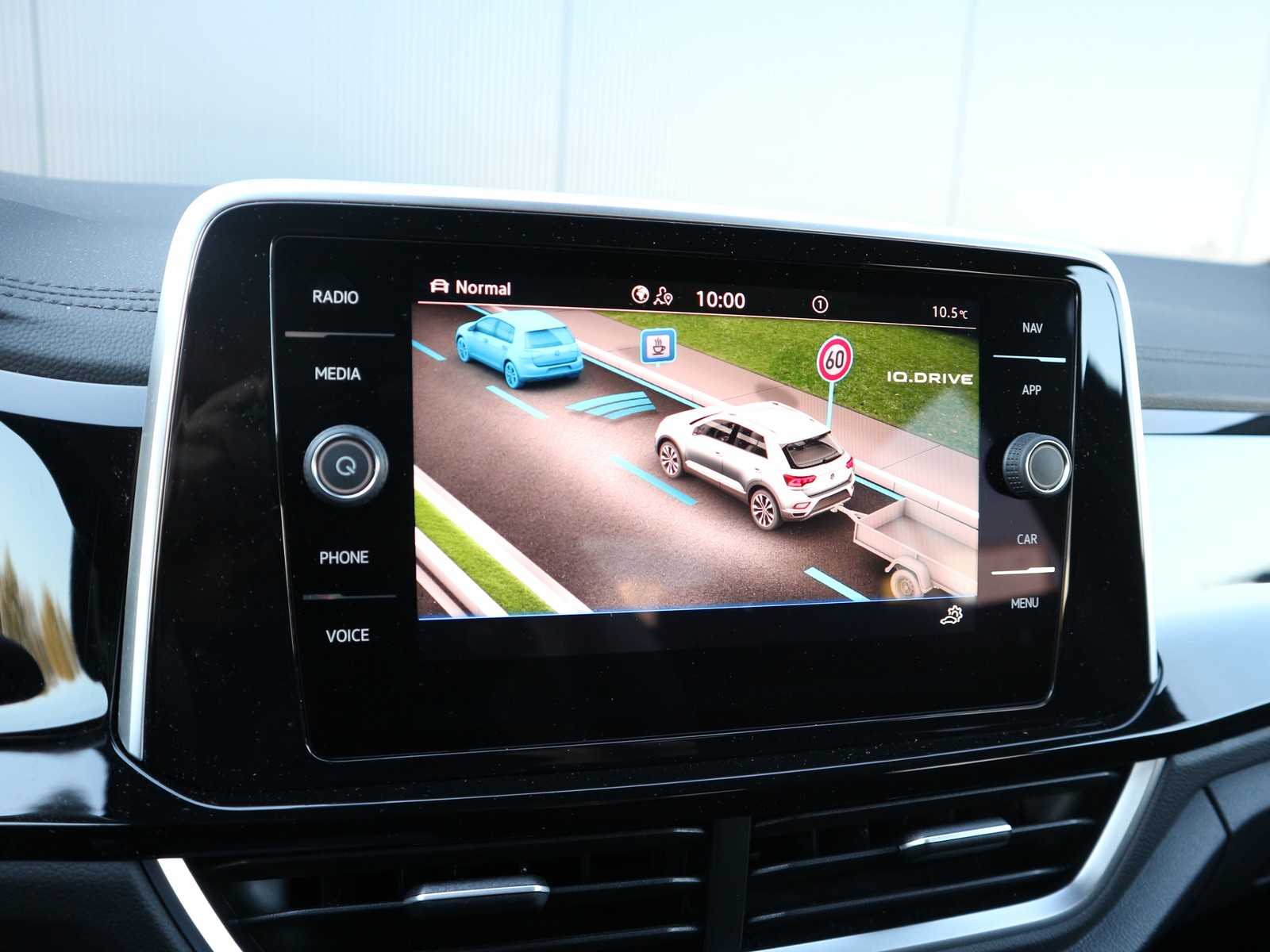 VW - T-Roc 1.5 TSI DSG R-Line NAVI+LED+ACC+KAMERA+AHK_10